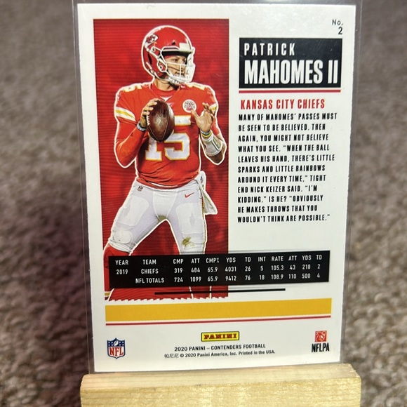 Patrick Mahomes NFL Panini Contenders #2 Football Card Kansas City Chiefs - Picture 4 of 4